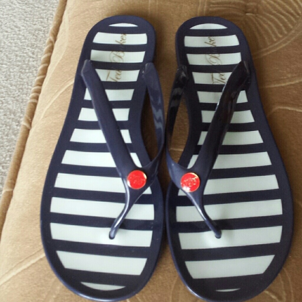 COPY - ladies 10  never worn